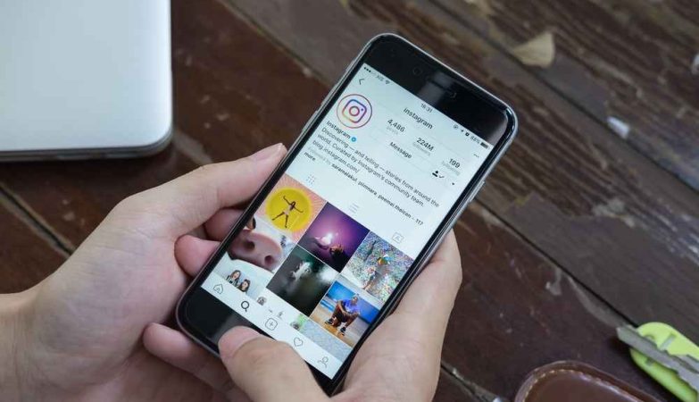 How Interactive Features Keep Instagram Likes Coming In